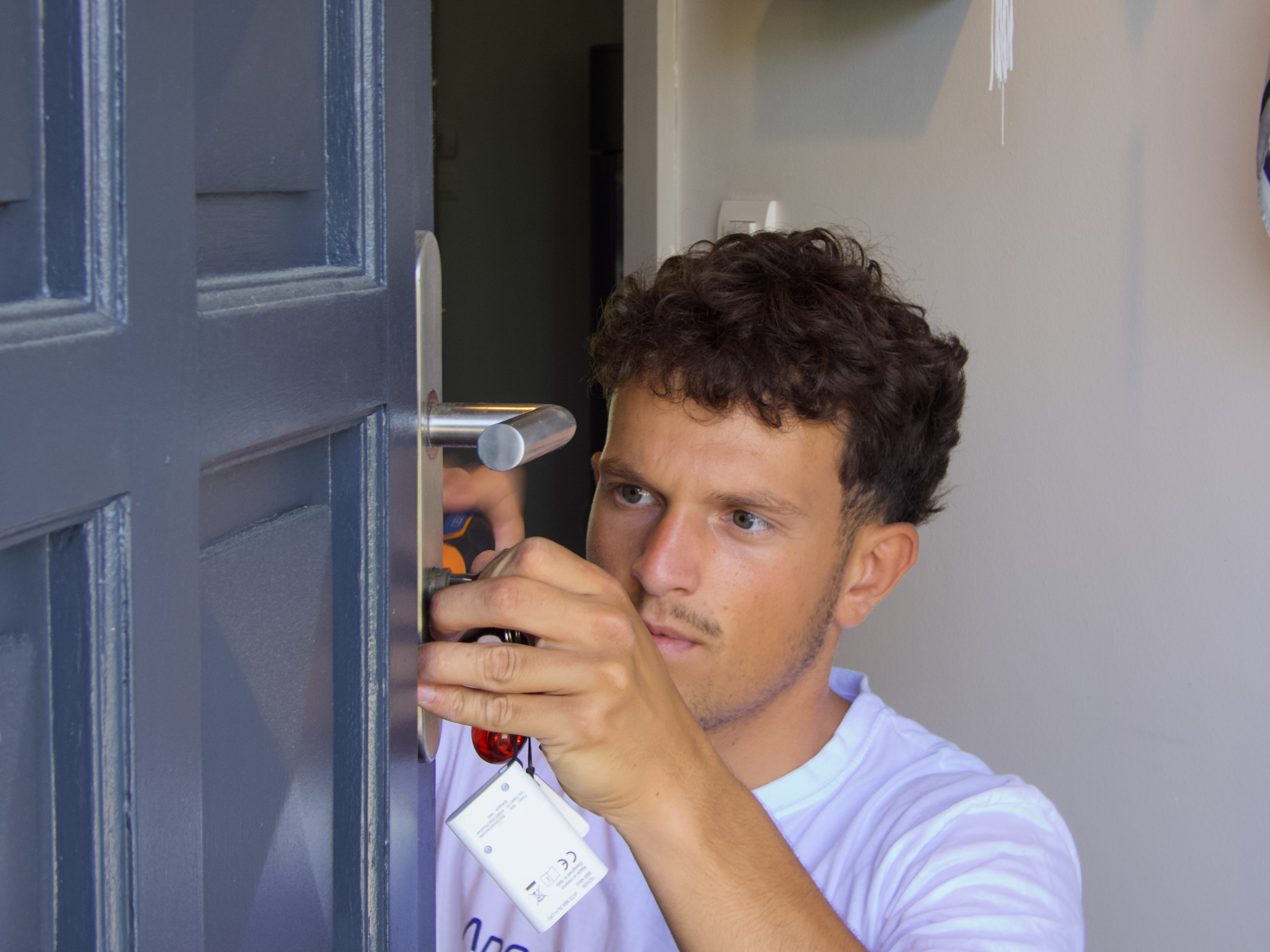 Serrurier Biarritz – Remplacement cylindre porte – Angelu Serrurerie